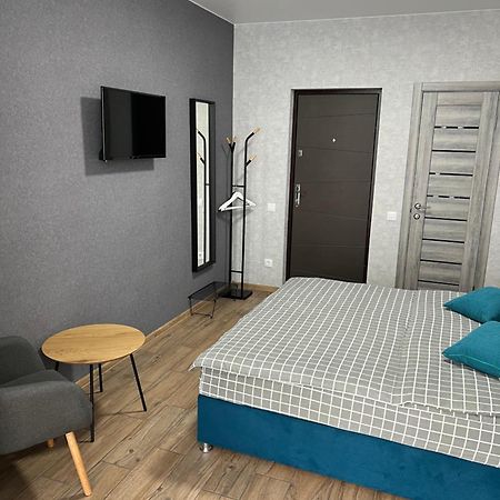 014-2 Новые Смарт-Апартаменты Жк Олимпия Kiew Exterior foto